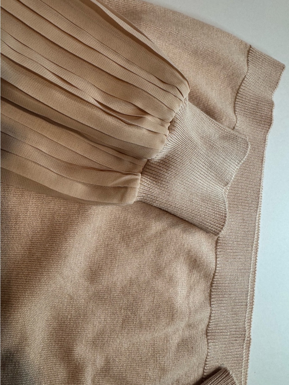 Adrianna Papell Blush Pleated Sleeve Ruffle Neck Sweater – Medium - Picture 6 of 13
